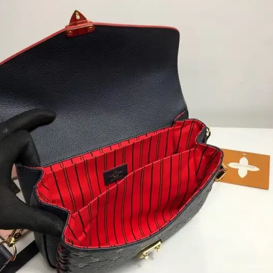 POCHETTE LOUIS VUITTON METIS 0425
